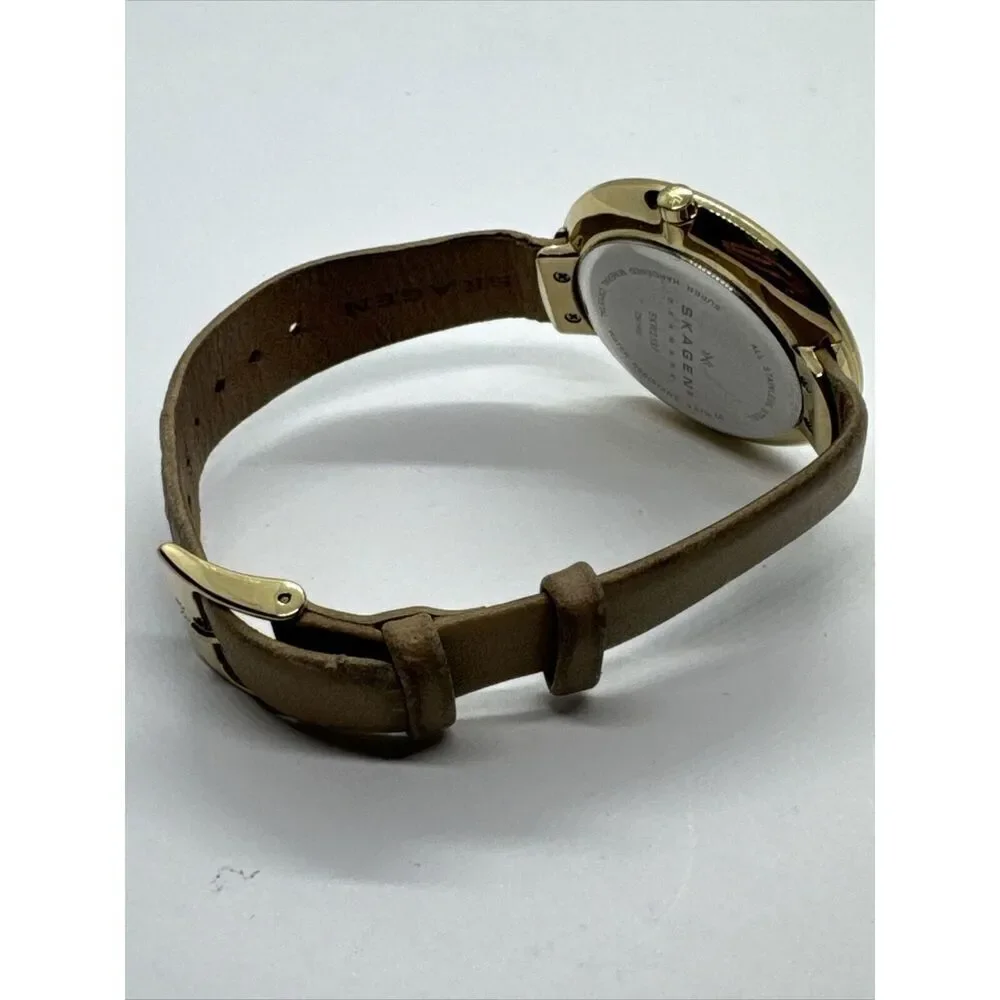 Skagen Gitte SKW2137 Women's Beige Leather Analog Dial Quartz Wrist Watch AEA028